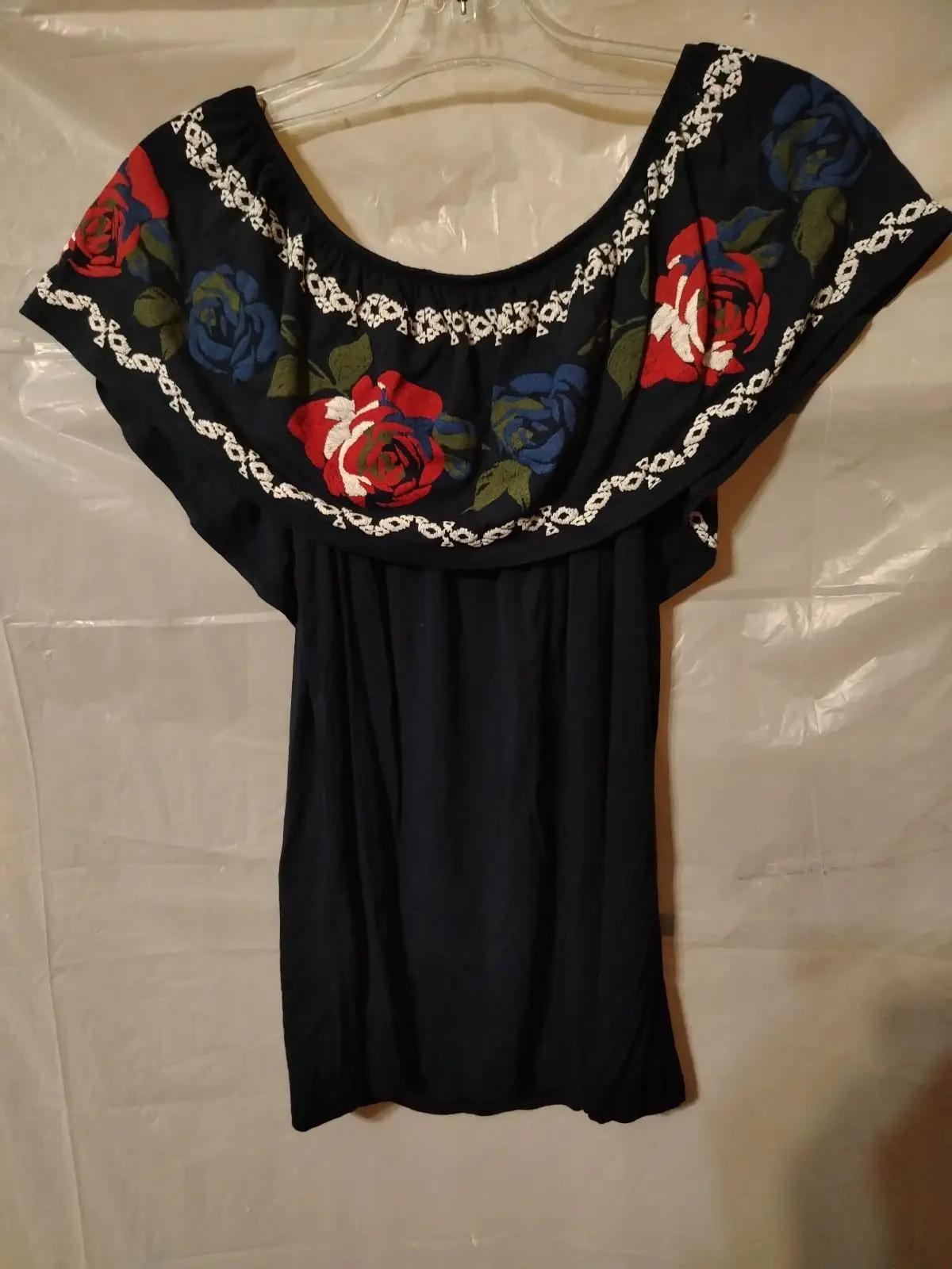 Foschini Embroidered Floral Black Top Size 16