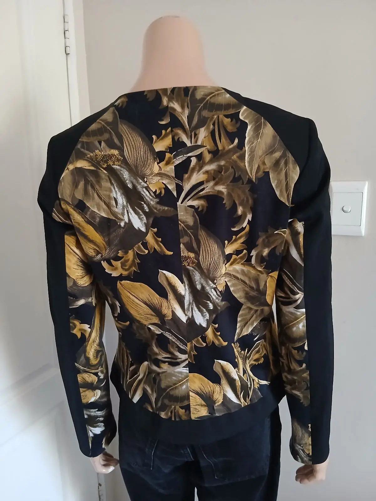 Floral Print Zip-Up Jacket