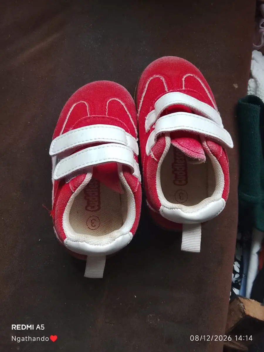Baby soft soft sole walkers