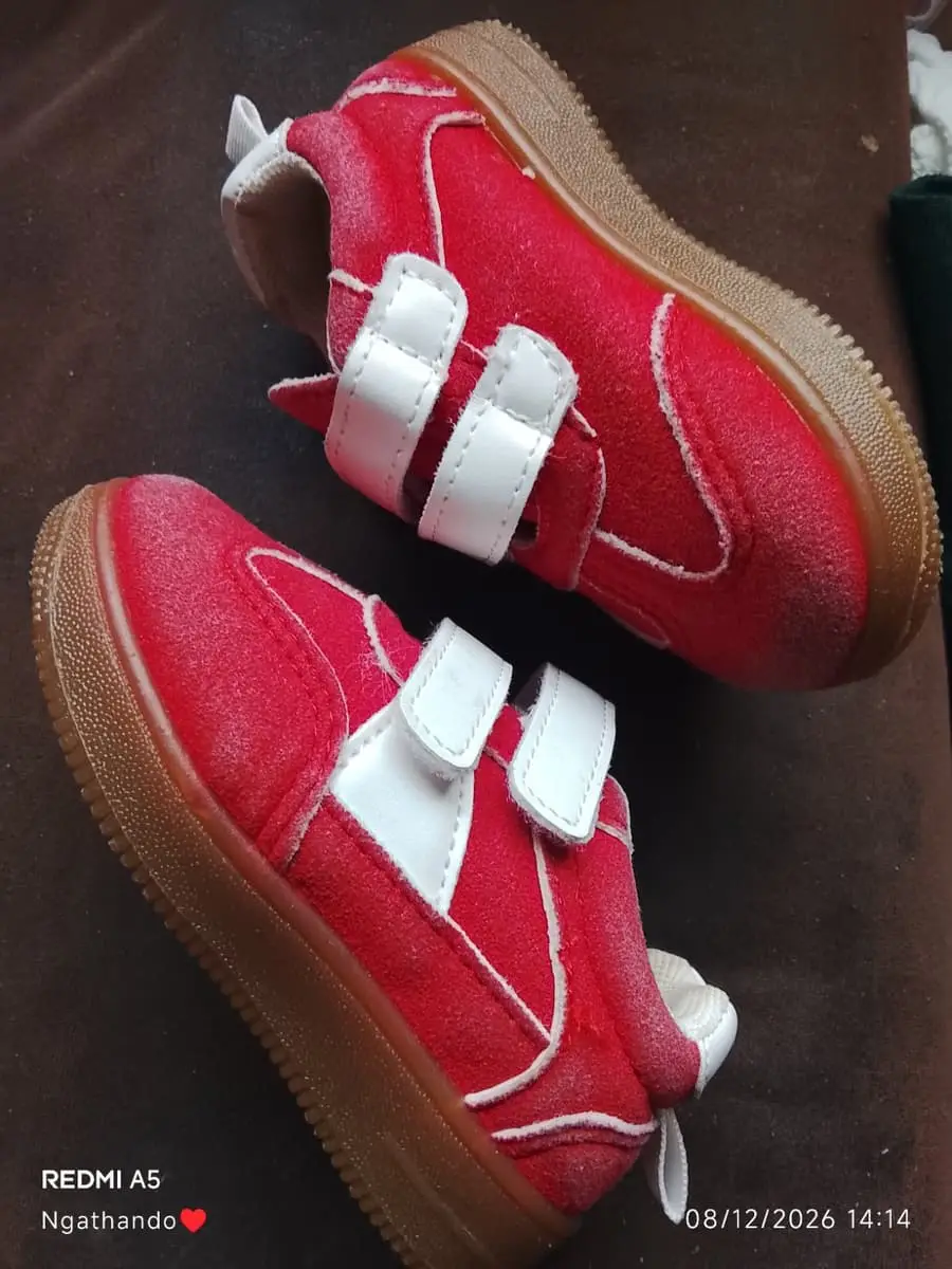 Baby soft soft sole walkers