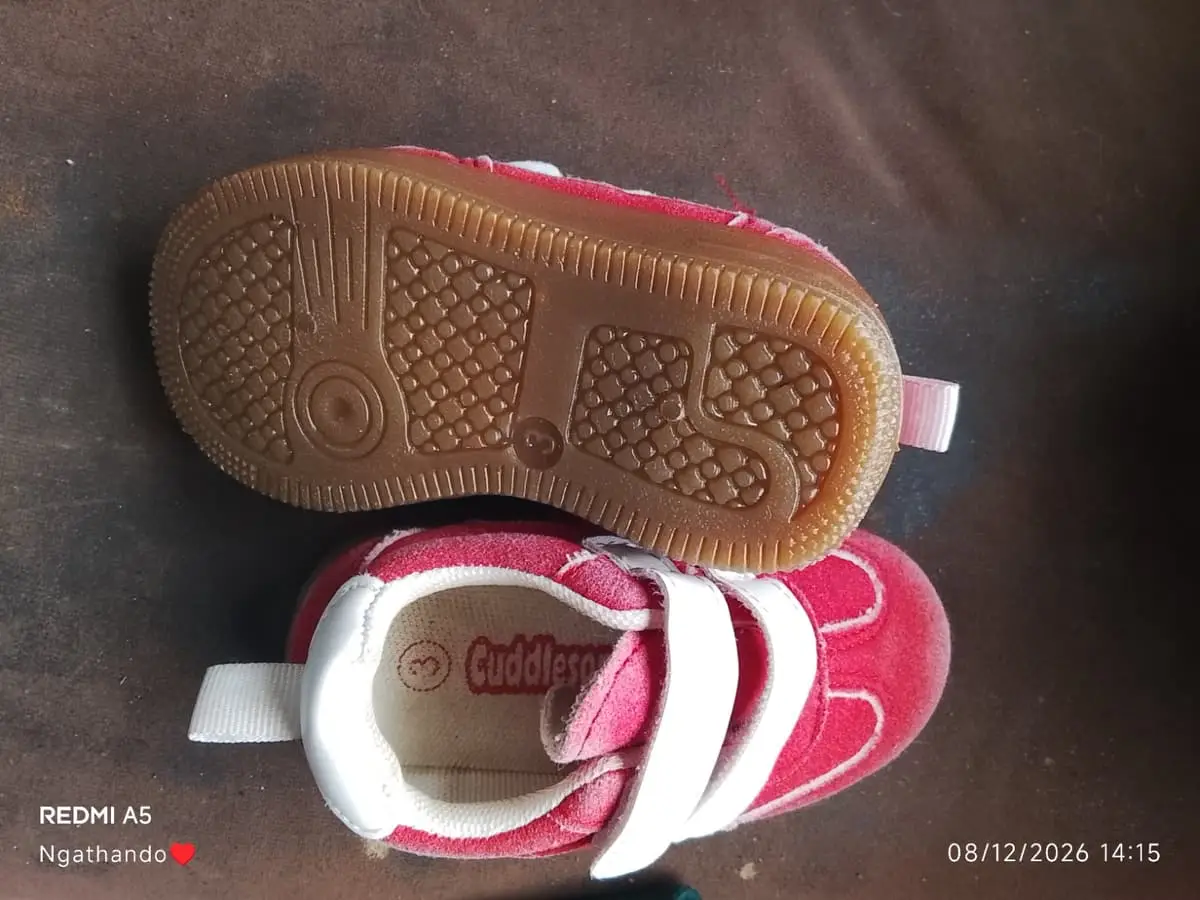 Baby soft soft sole walkers