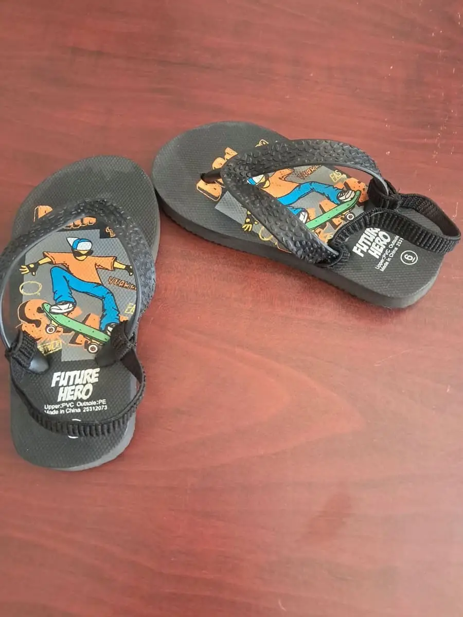 Pep Future Hero Toddler Boys Skater Flip-Flops – Size 6
