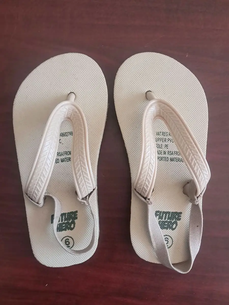 Future Hero Toddler Boys Flip-Flops – Size 6