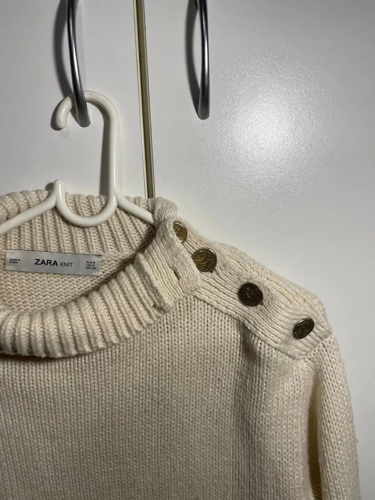 Zara Off-White Turtleneck Knit Sweater