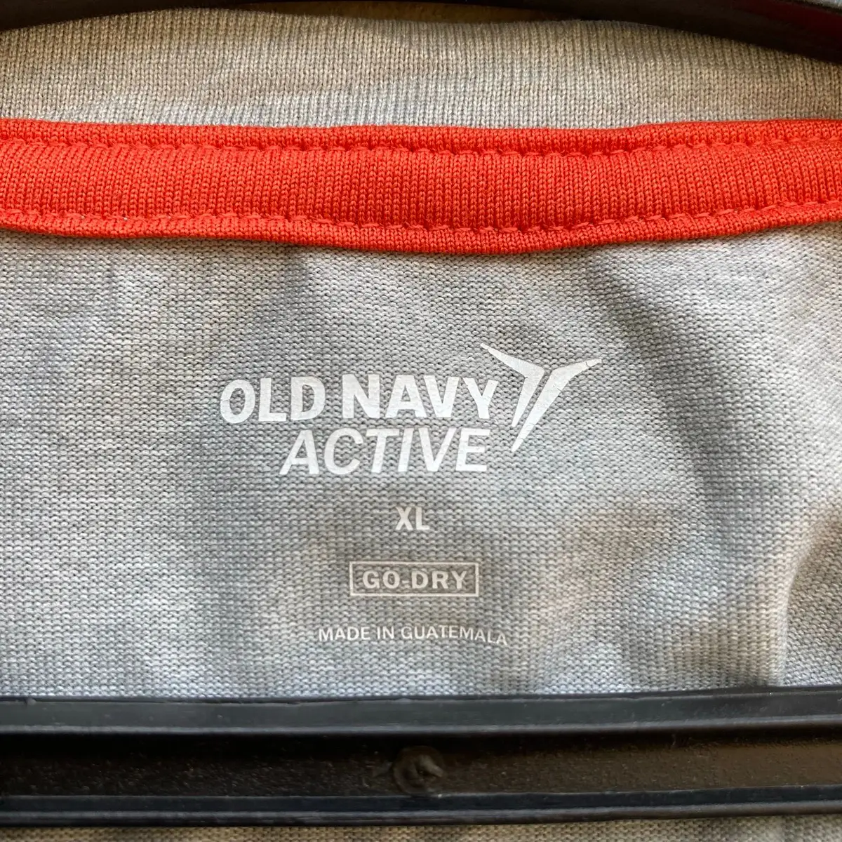 Old Navy Active NYC Graphic T-Shirt Grey XL