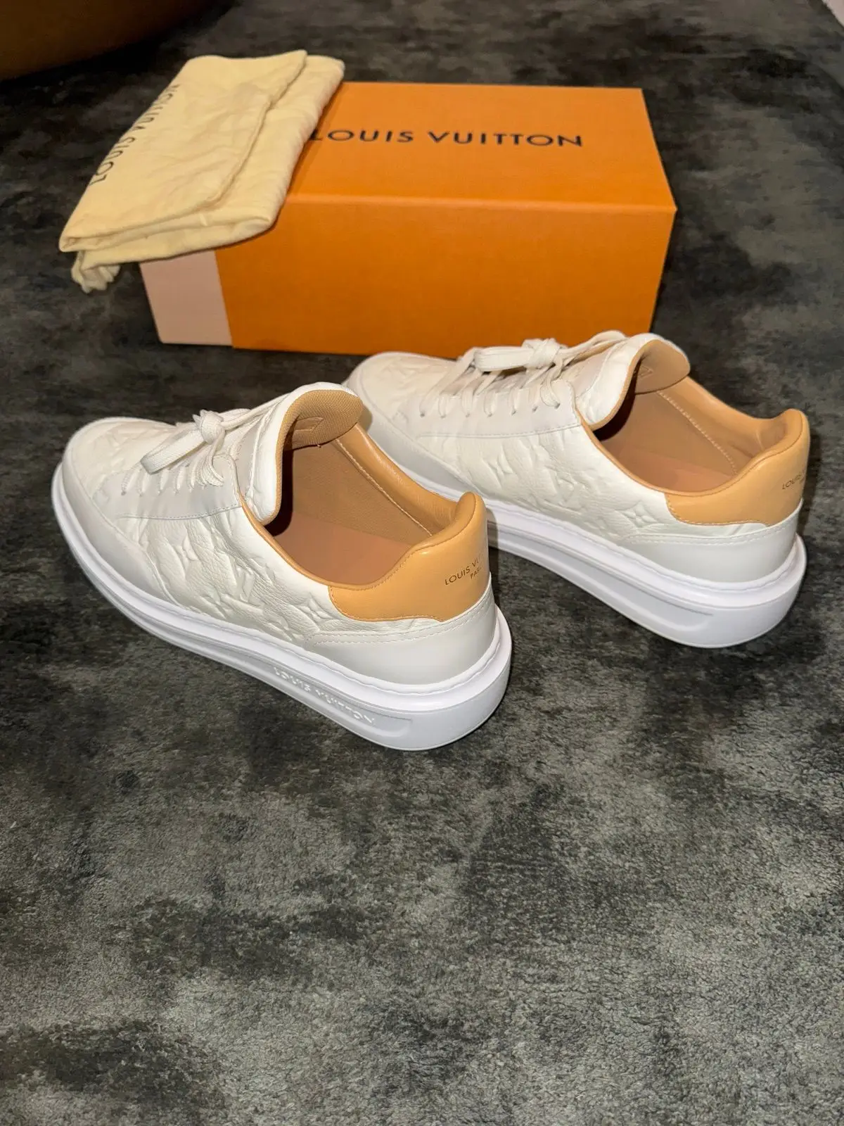 Louis Vuitton White Monogram High-Top Sneakers Size 7