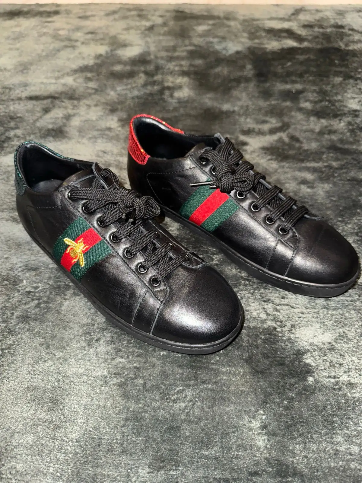 Black Leather Sneakers Red-Green-Yellow Stripe Bee