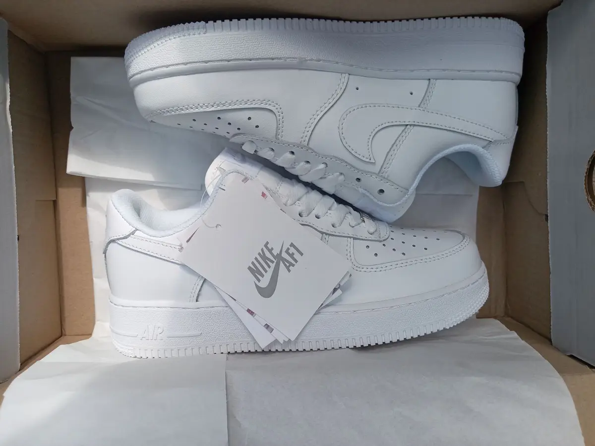 Nike Air Force 1 Low Triple White