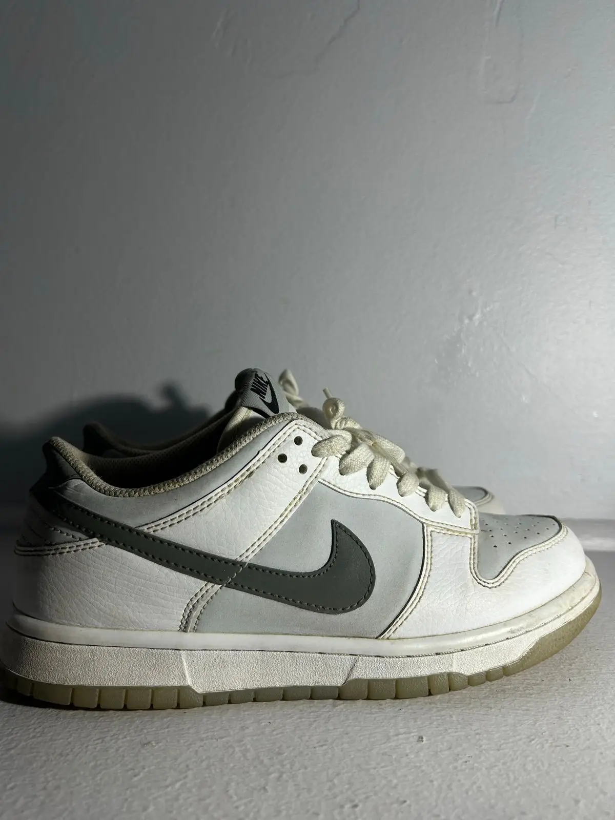 Nike Sneakers — Size 6,5