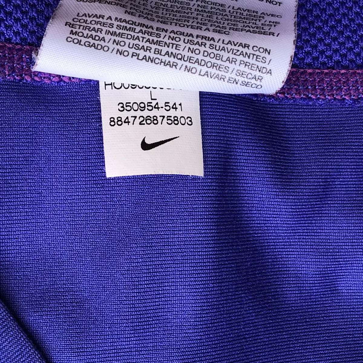 Nike Sneakers — Size L