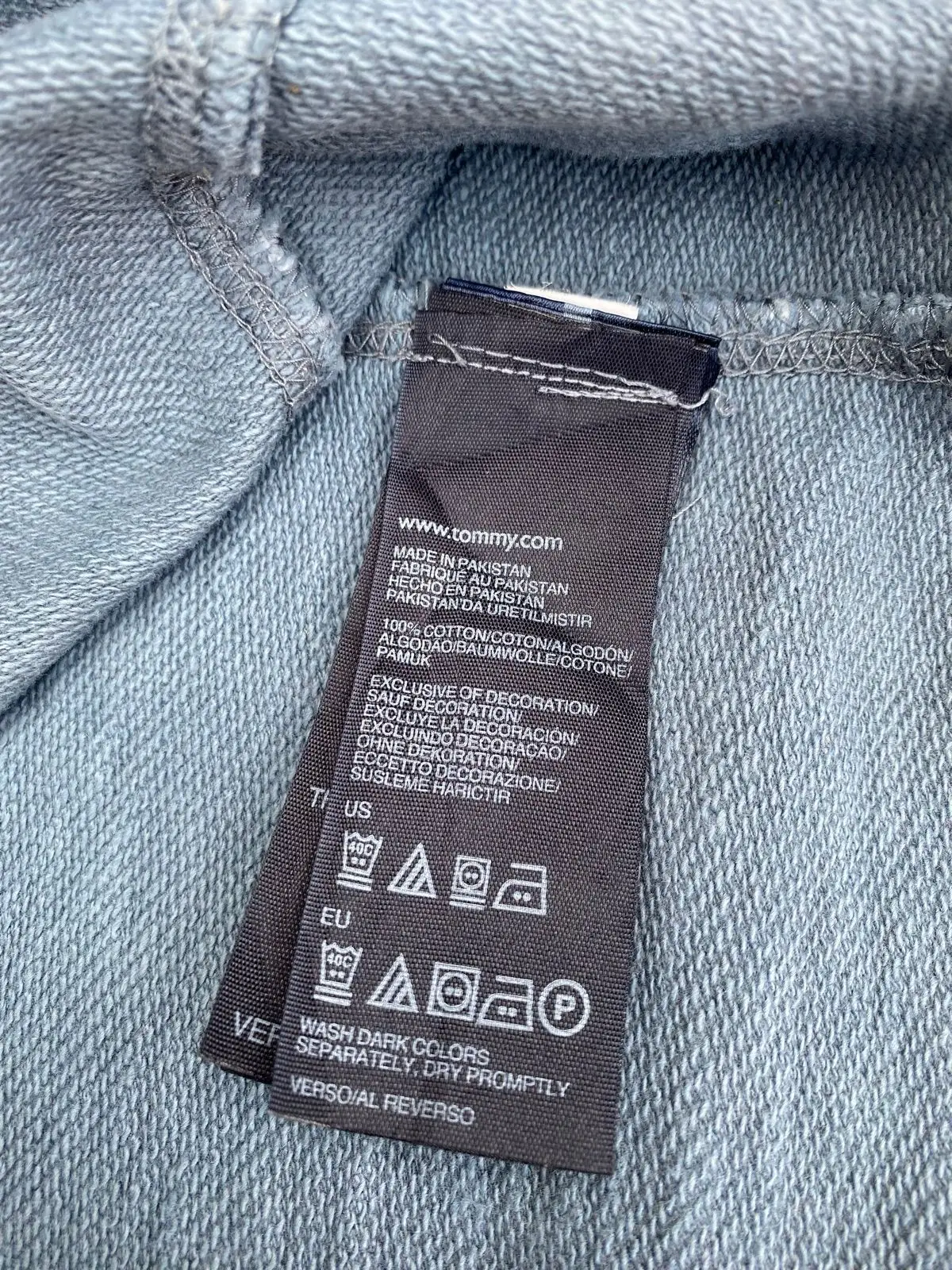 Tommy Hilfiger Item — Size 2XL