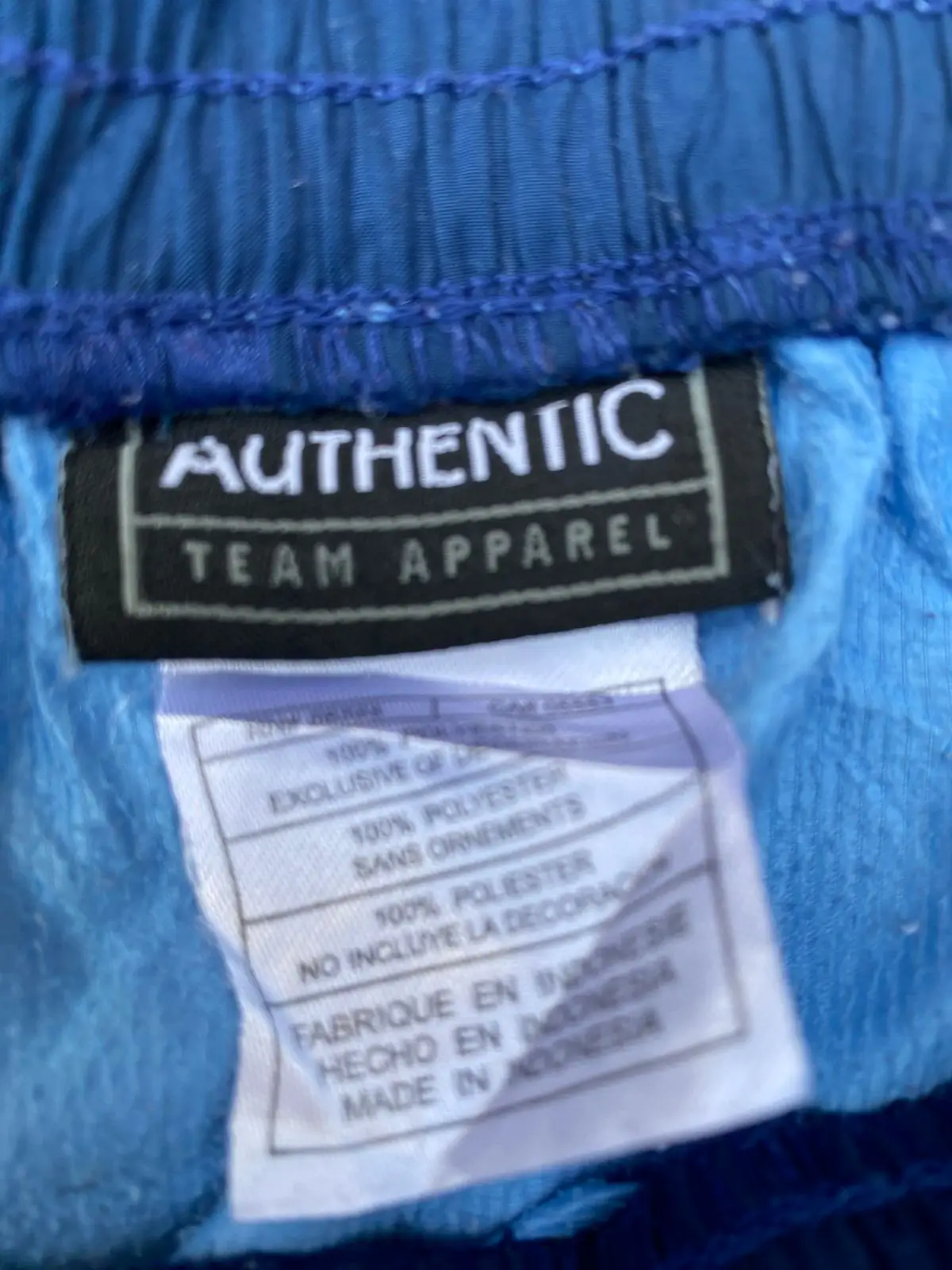 Nike Sneakers — Size XL