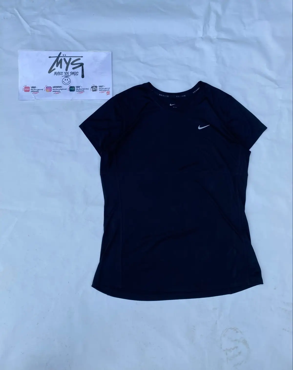 Nike Sneakers — Size L