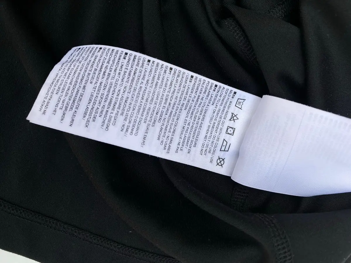Nike Sneakers — Size L
