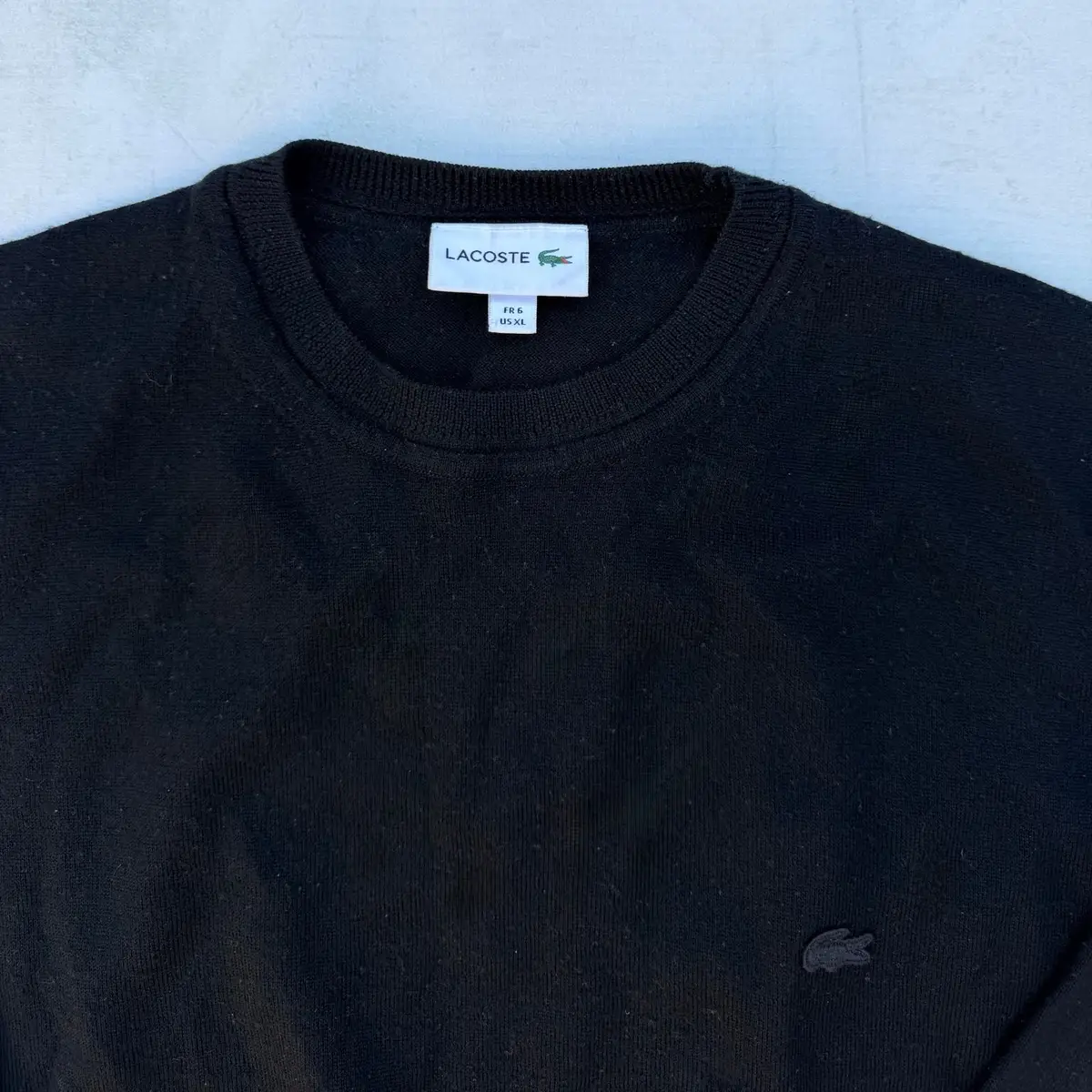 Lacoste Item — Size L
