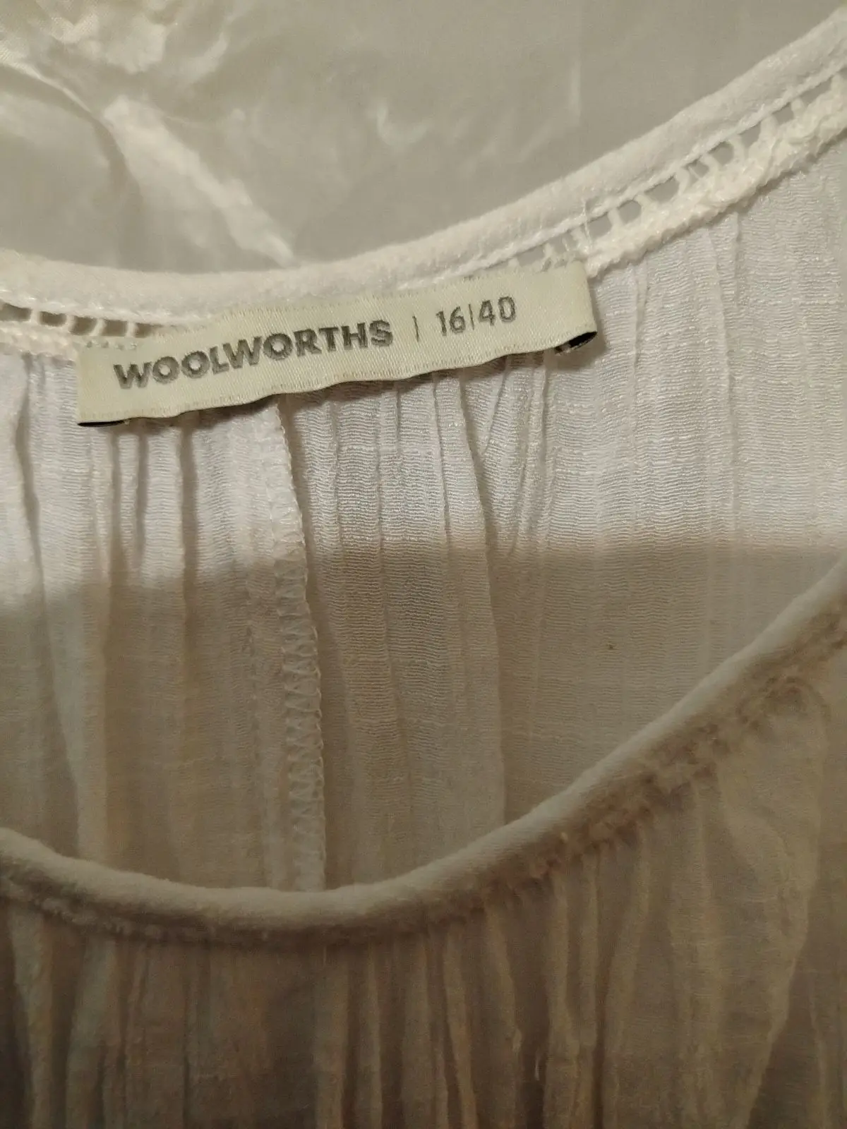 Woolworths Item — Size 16