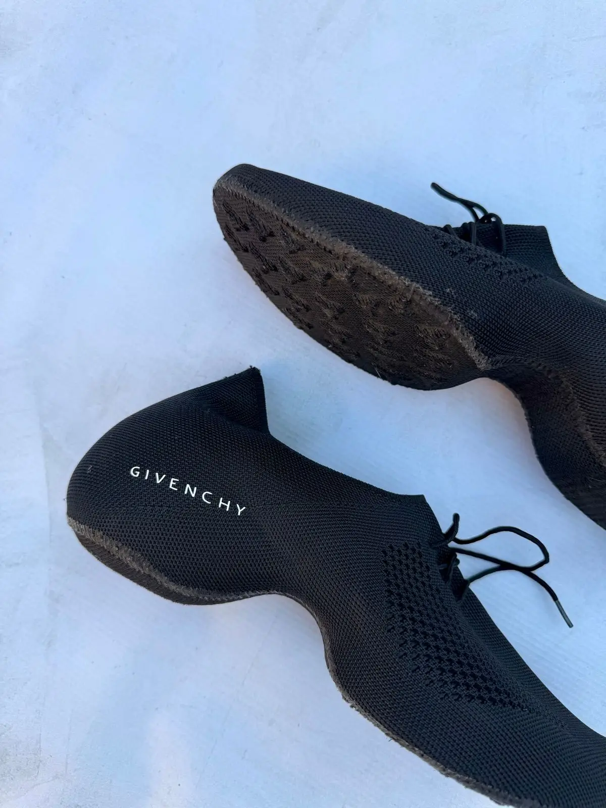 Givenchy Item — Size 7