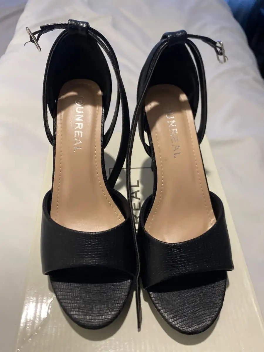 Unreal brand :Unreal high heels size 5