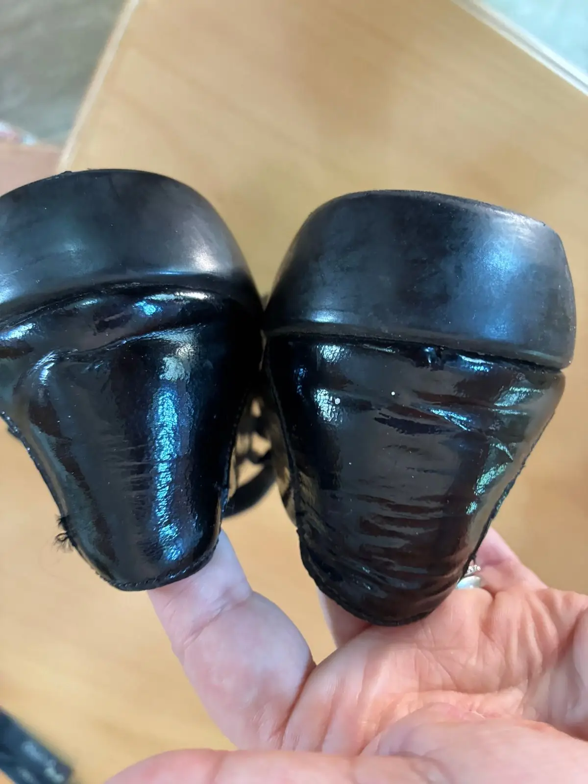 Camper Item — Size 7