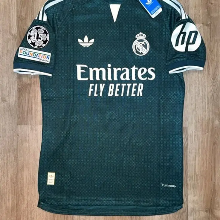Nike ⚡ Elite Cop: Special Edition Real Madrid Jersey (Brand New)