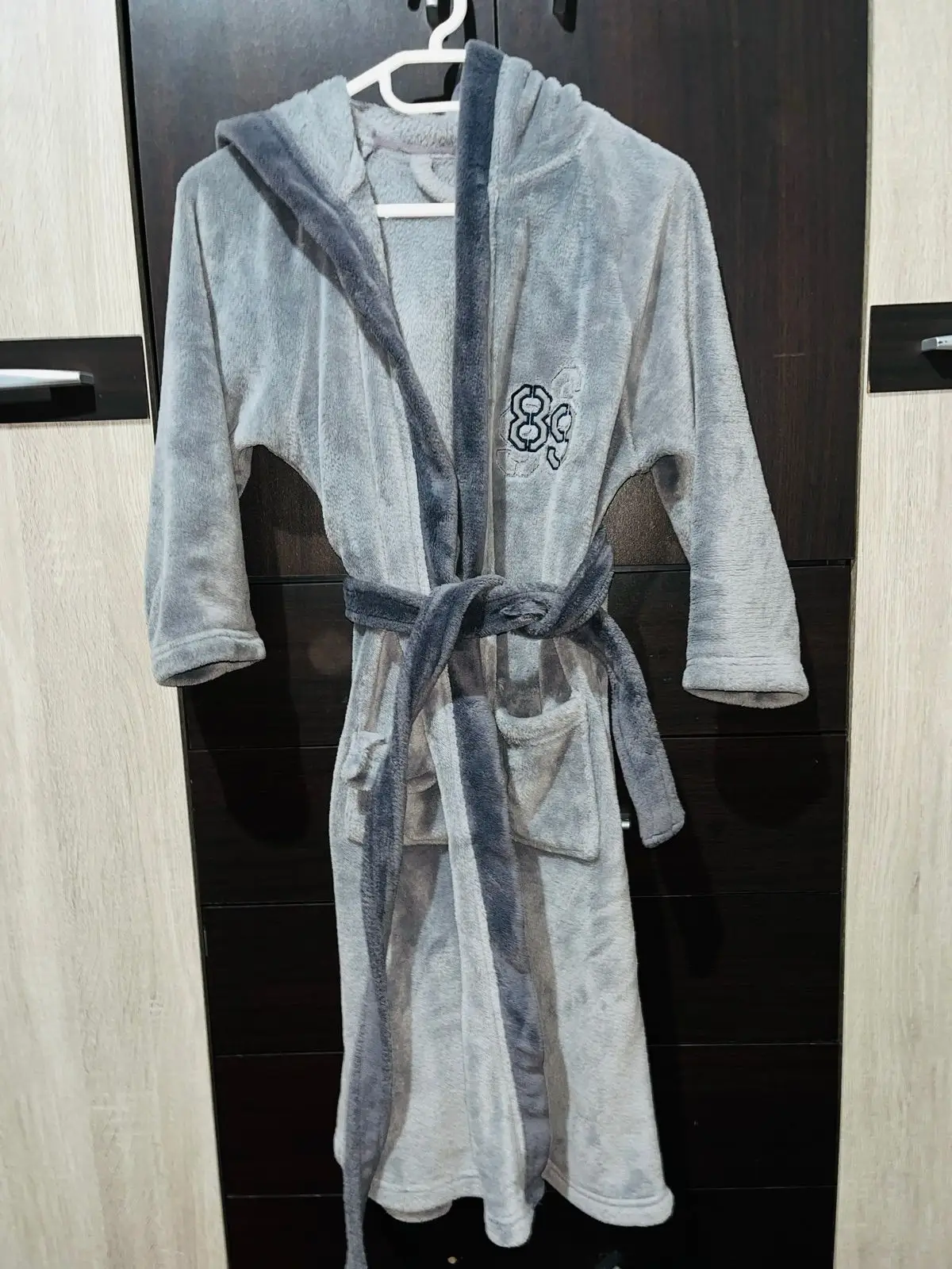 Mr Price Kids Grey Fleece Bathrobe 11-12 Years