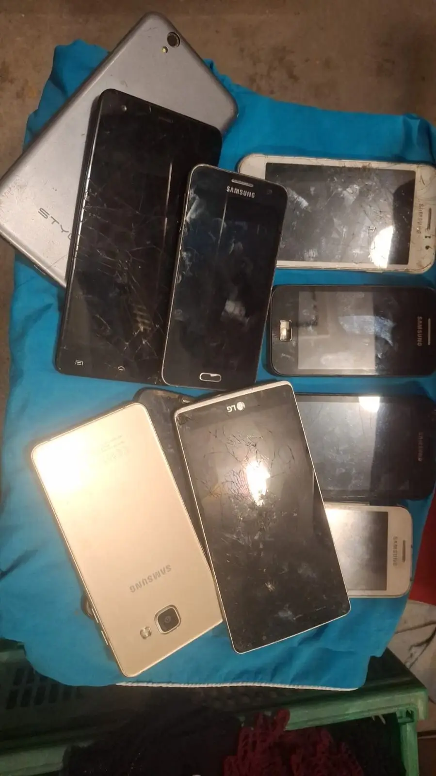 Samsung LG Stylus Tablet or Phone