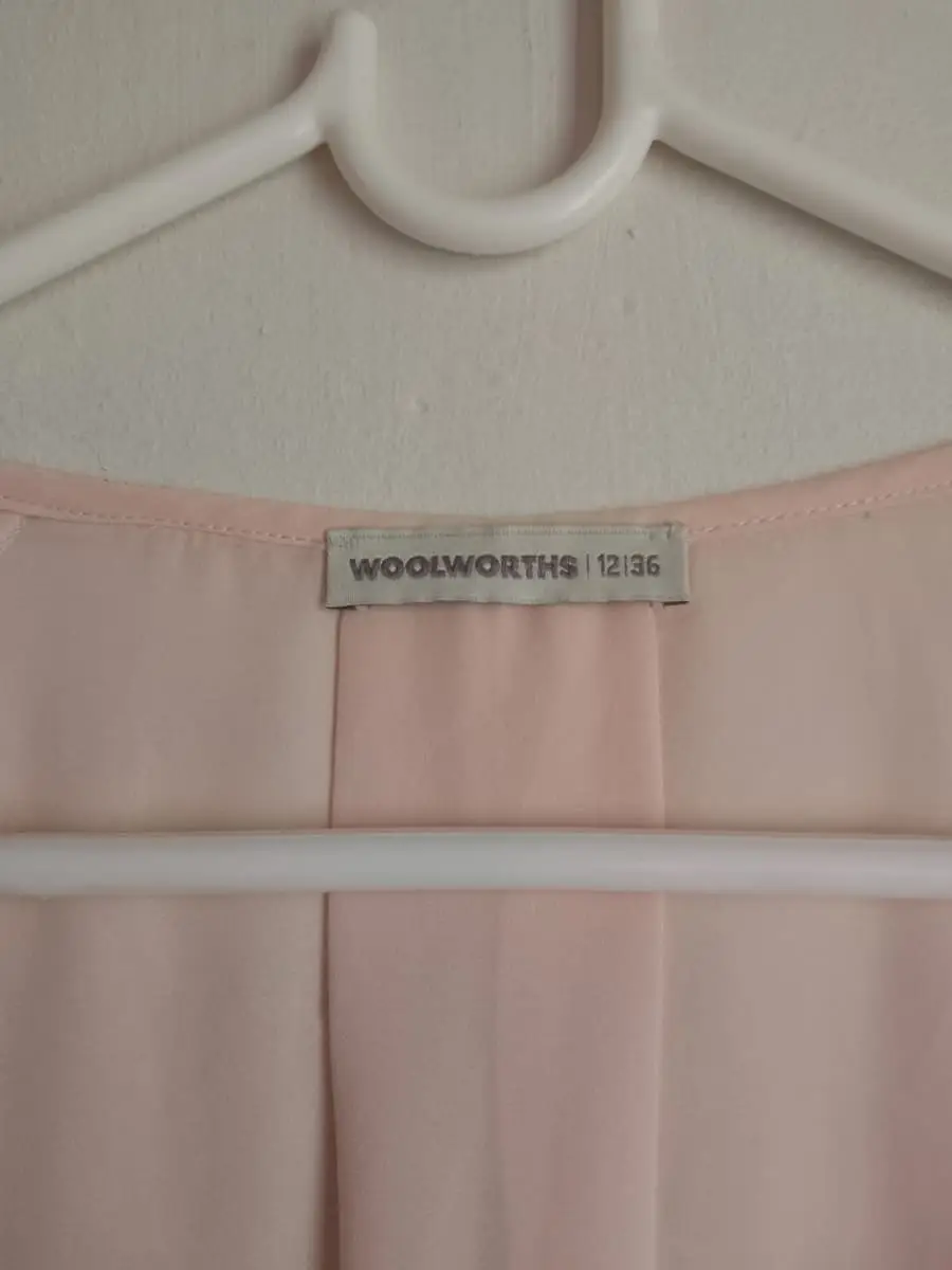 Woolworths Blush Pink Split-Neck Chiffon Blouse with Tie Details (Size 36 / 12)