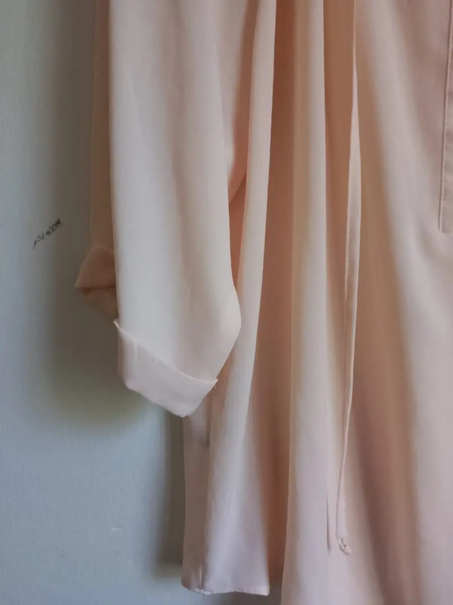 Woolworths Blush Pink Split-Neck Chiffon Blouse with Tie Details (Size 36 / 12)