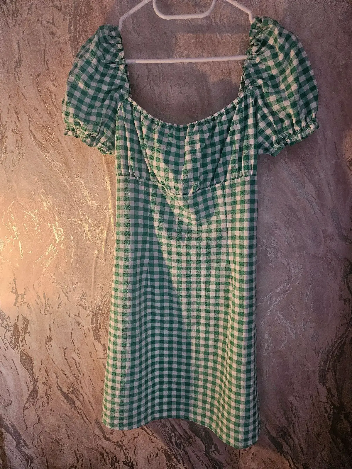 H&M Green Gingham Puff Sleeve Dress