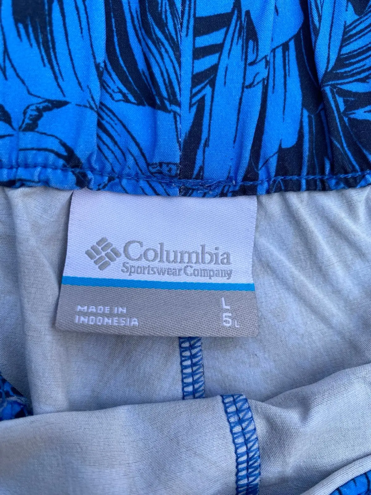 Columbia Blue Tropical Leaf Athletic Shorts