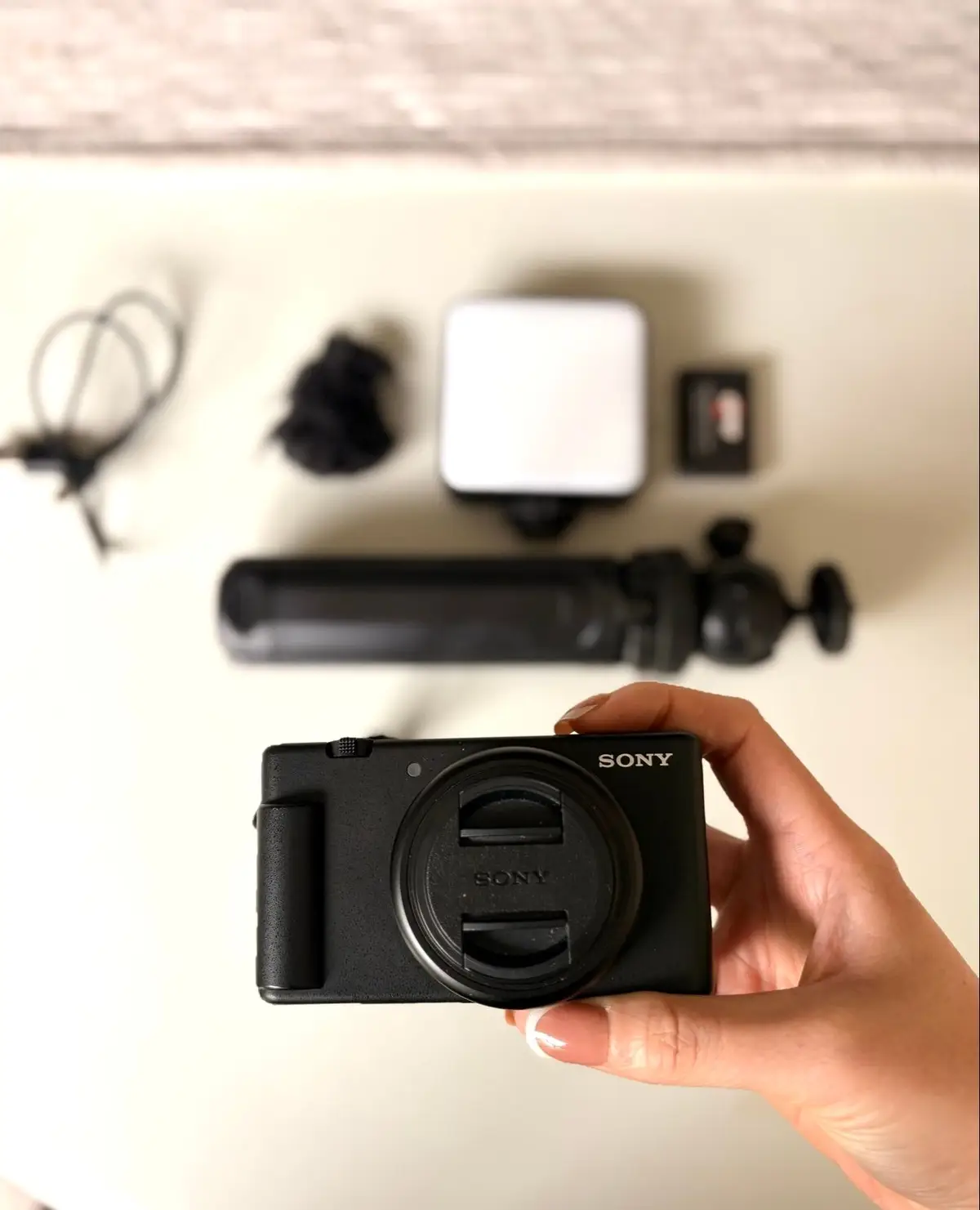 Sony Vlogging Camera with Tripod and Light Bundle