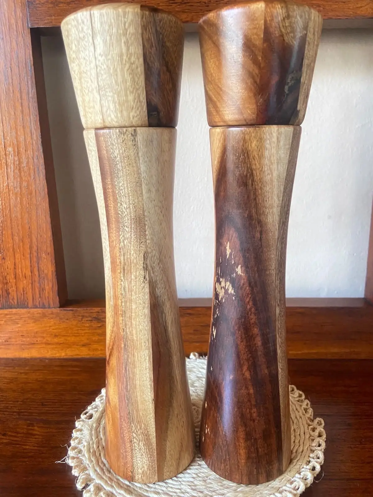 Wooden Salt and Pepper Grinder Set