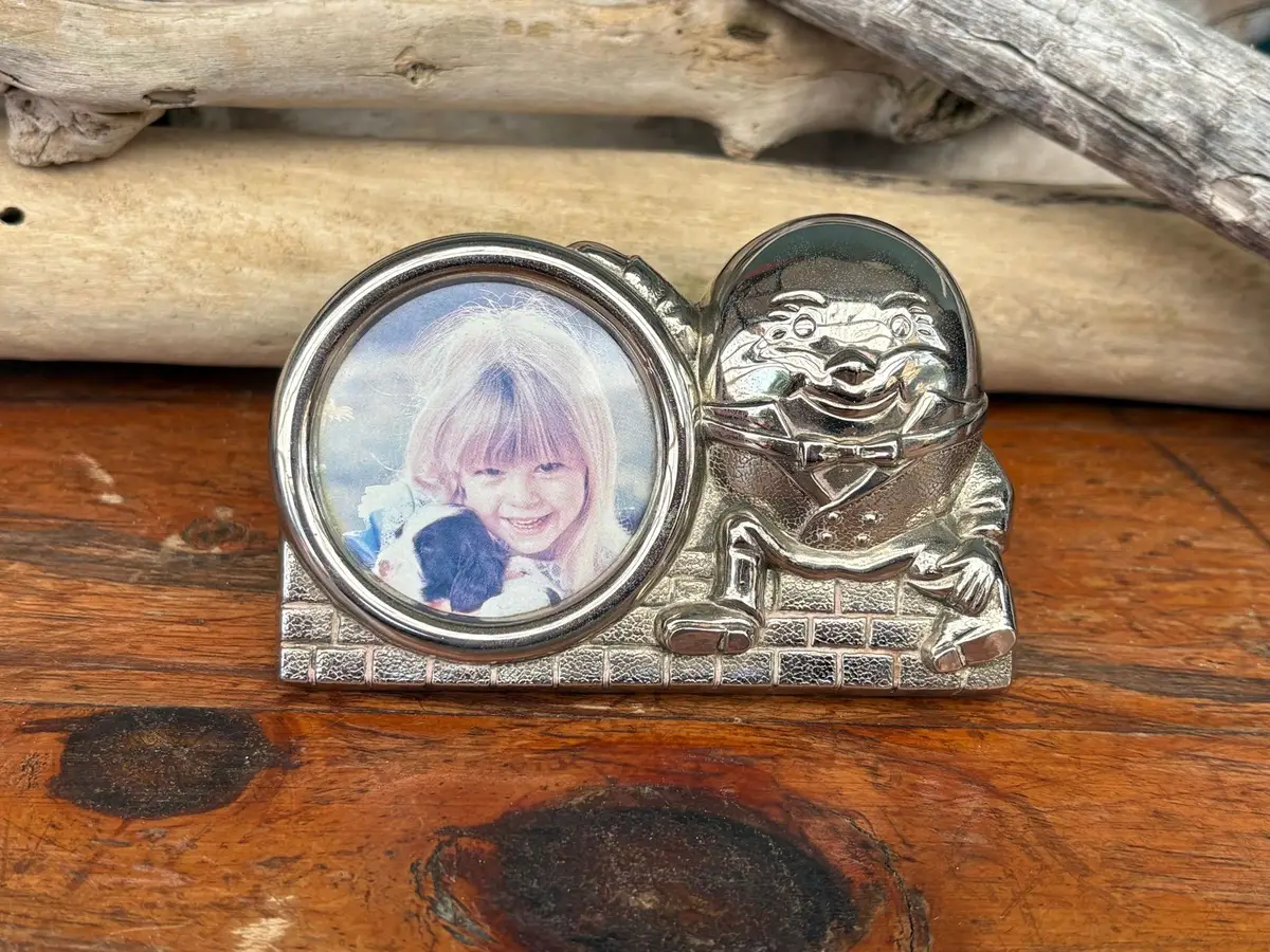 Vintage Humpty Dumpty Silver Metal Photo Frame