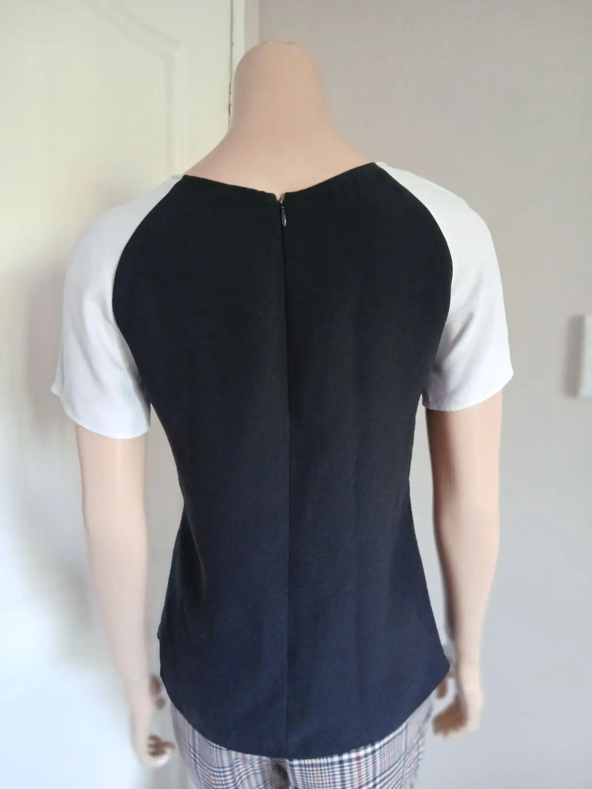 Zara Black and White Color-Block Top