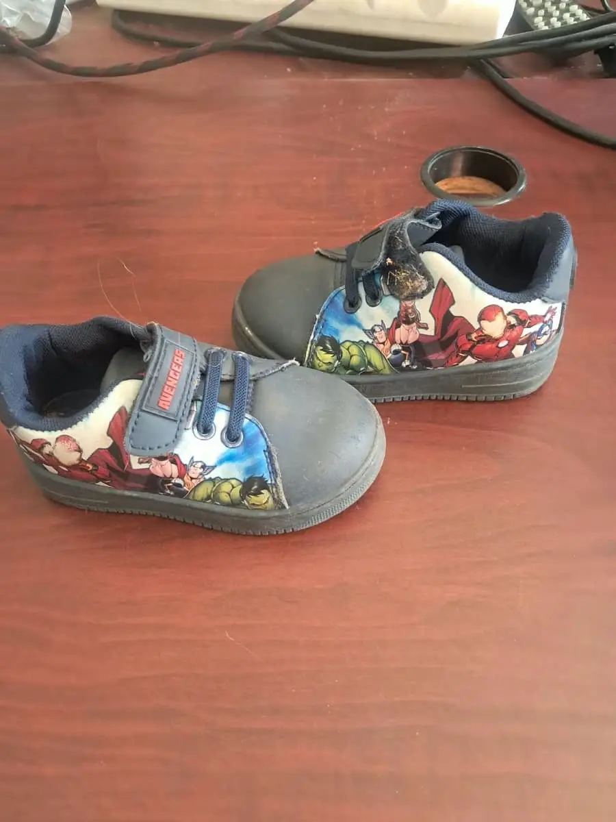 Marvel Avengers Toddler Sneakers – Size 6