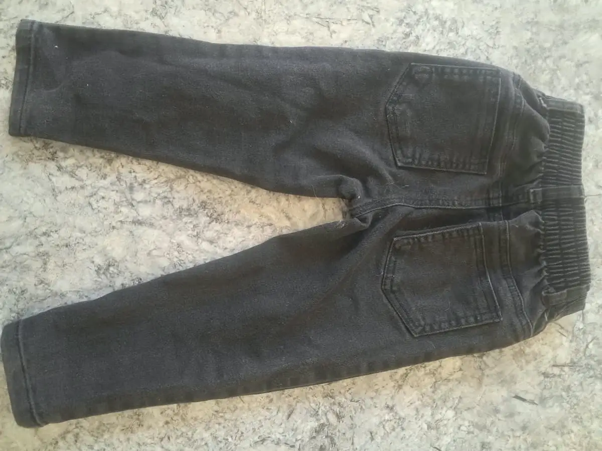 👖 PRELOVED: Boys Black Jeans – Size 2–3 Years