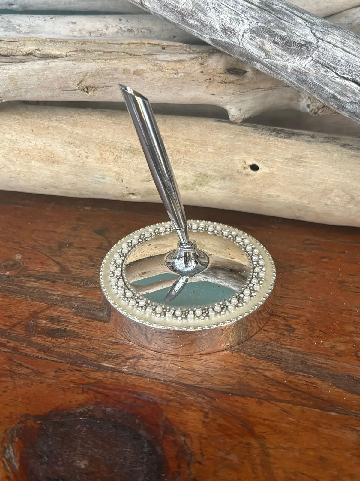 Silver-Tone Desk Pen Holder with Pearl Detail