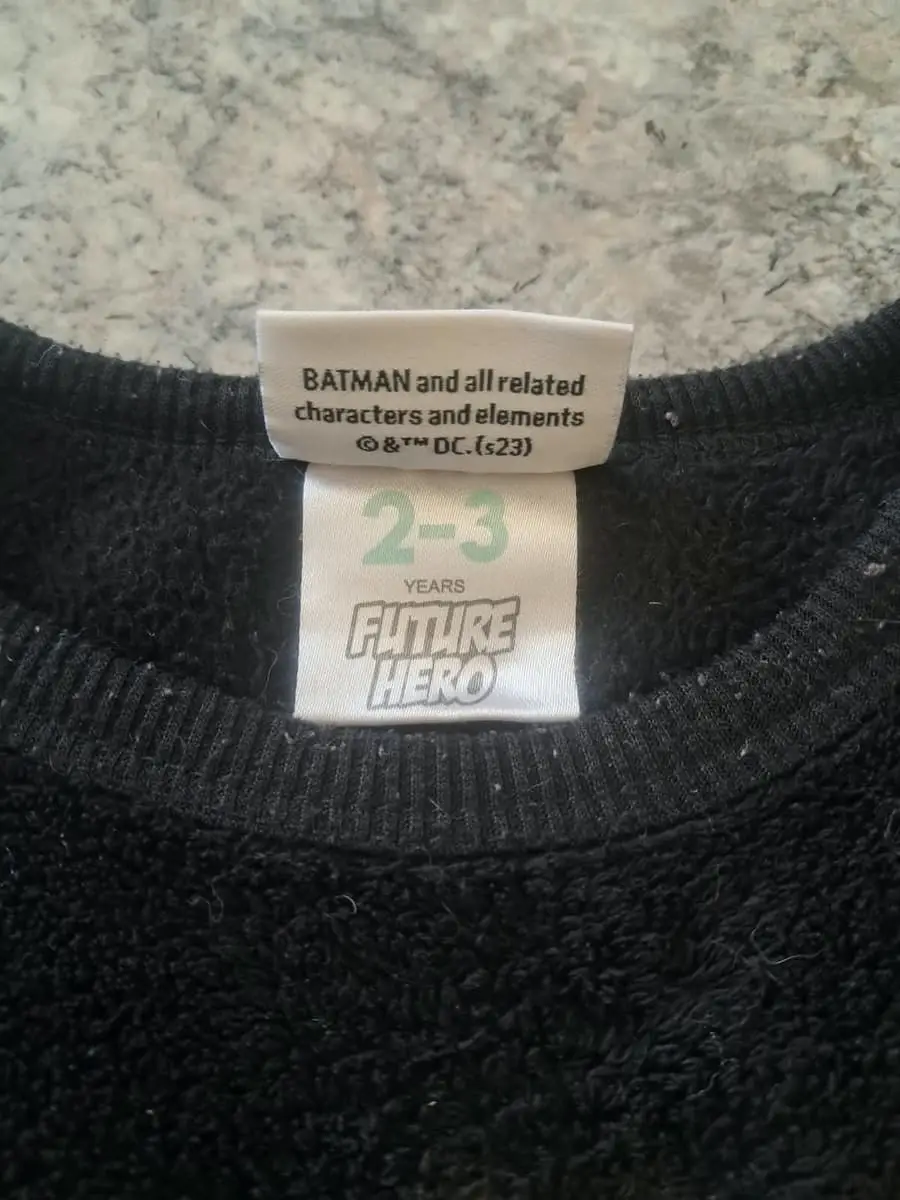 🦇 PRELOVED: Batman Fleece Pyjama Set – Size 2–3 Years