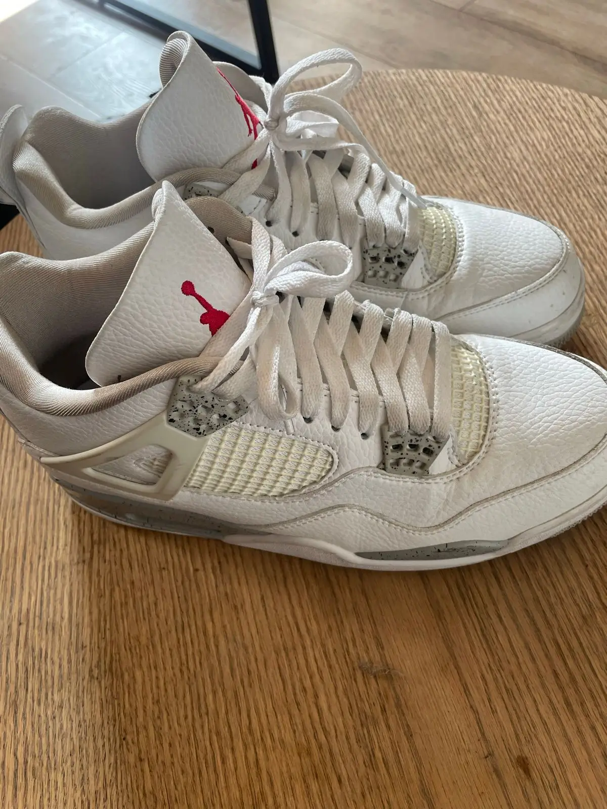 Air Jordan 4 White Cement
