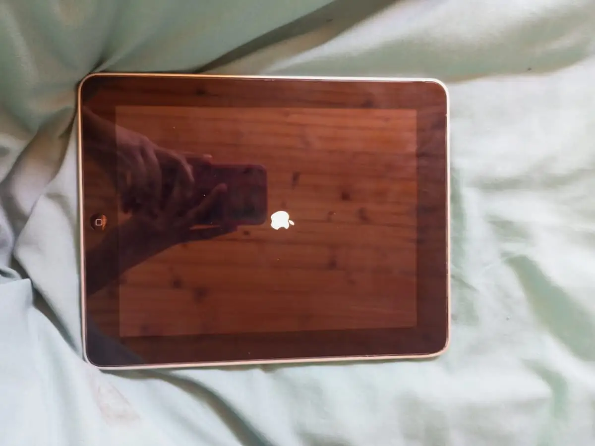 Apple iPad 16GB