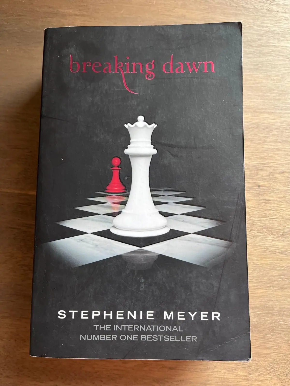 Breaking Dawn by Stephenie Meyer Paperback