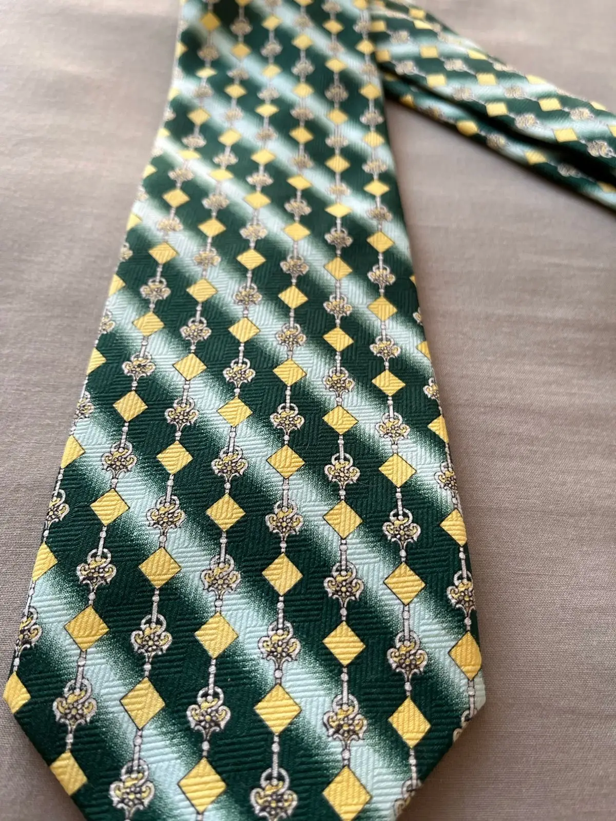 Green and Yellow Patterned Necktie