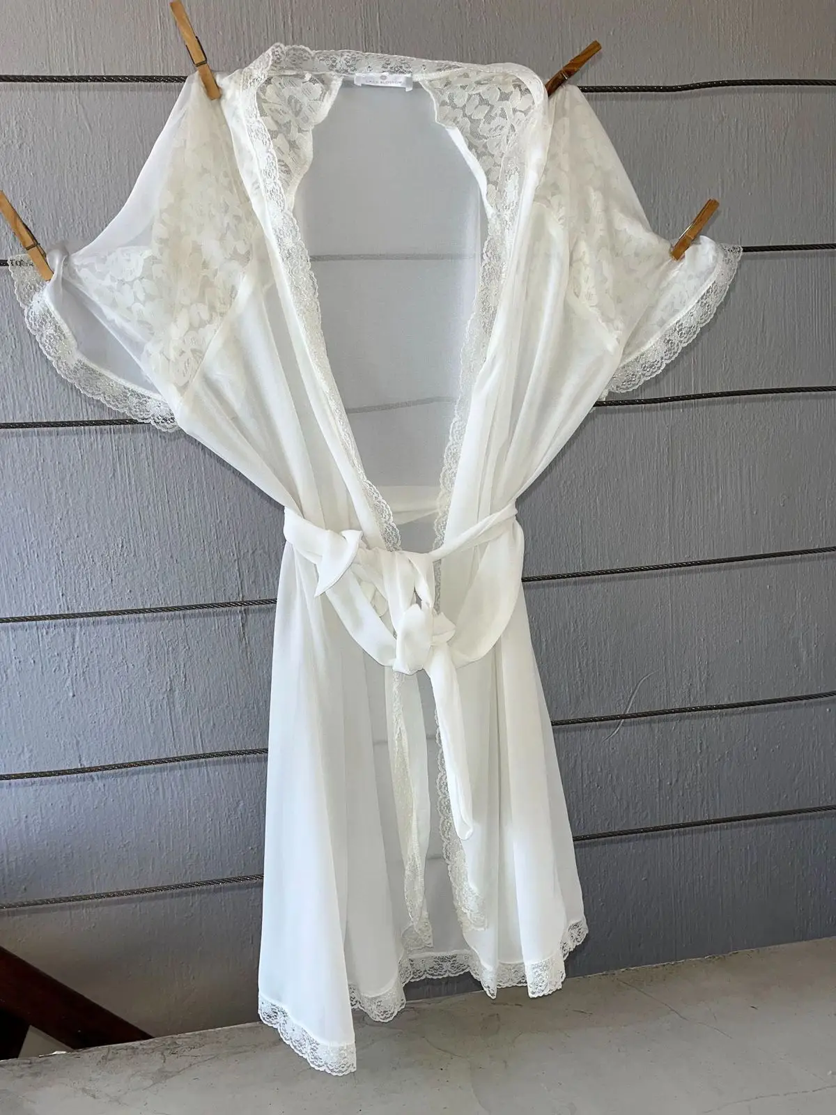 White Lace Trim Robe
