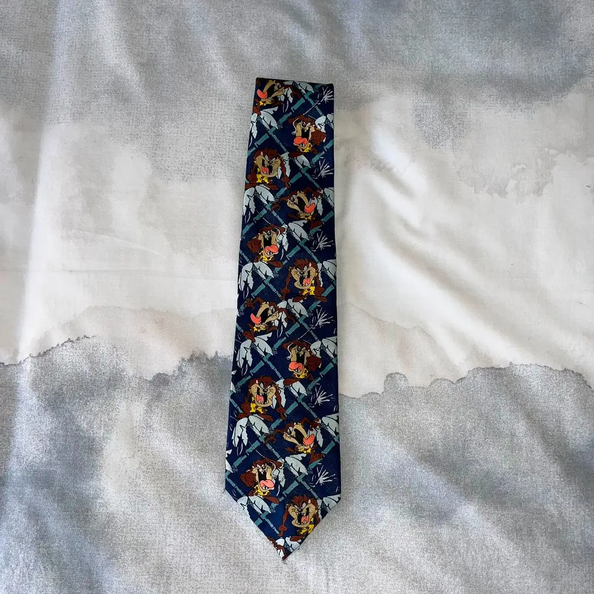 Looney Tunes Tasmanian Devil Novelty Necktie