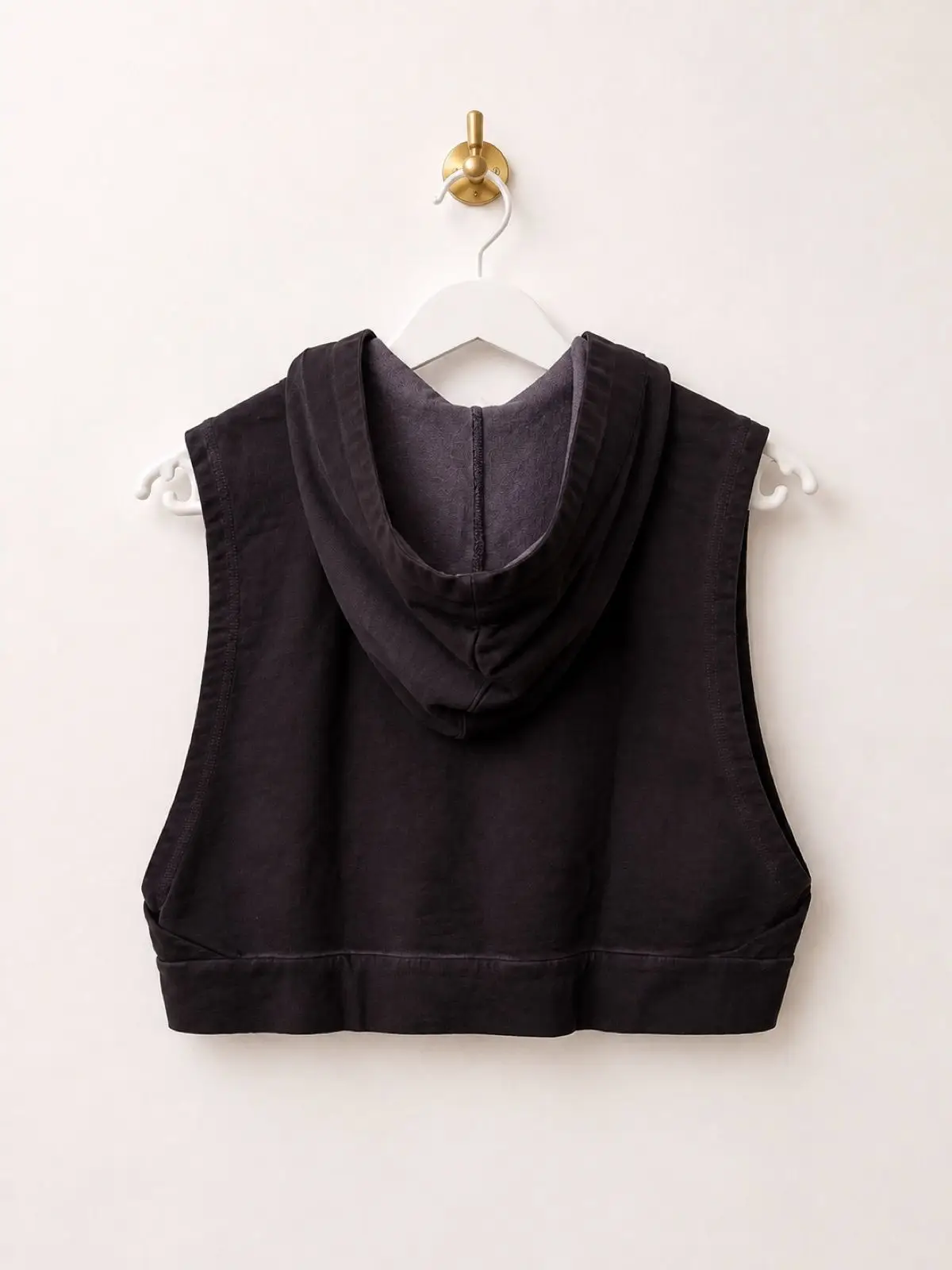 Reebok Black Cropped Sleeveless Hoodie