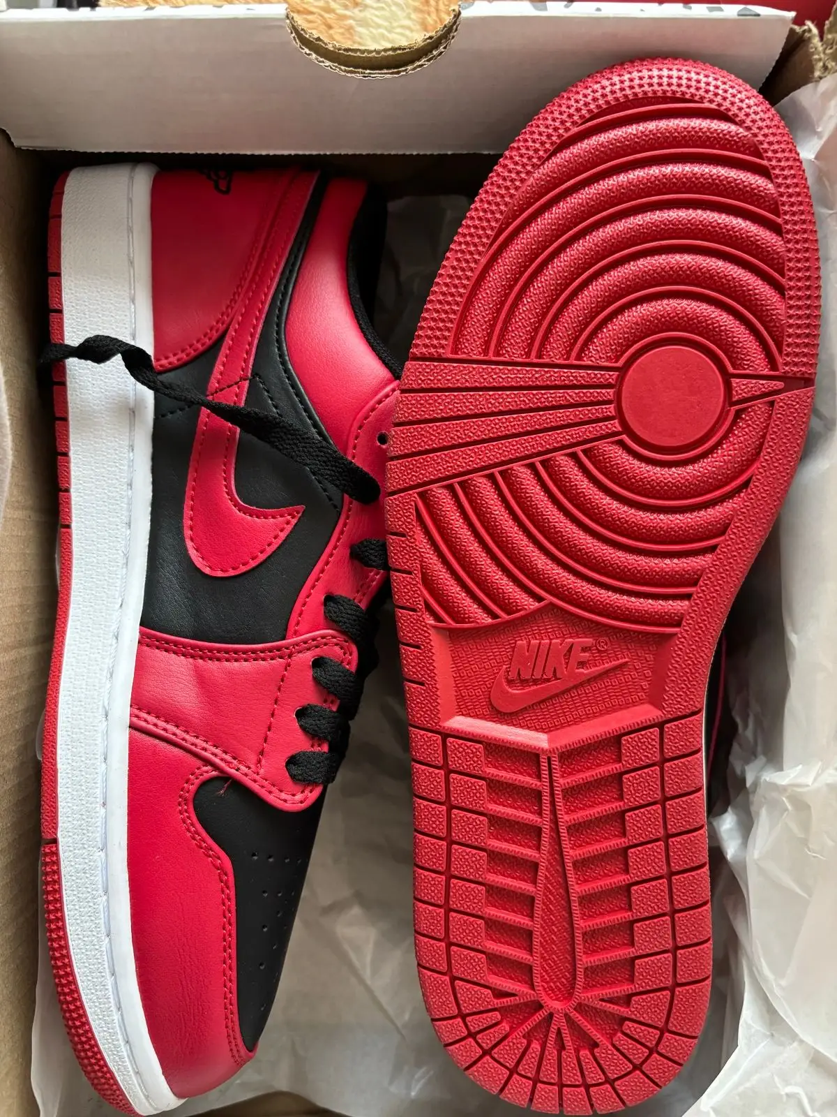 Air Jordan 1 Low Red and Black