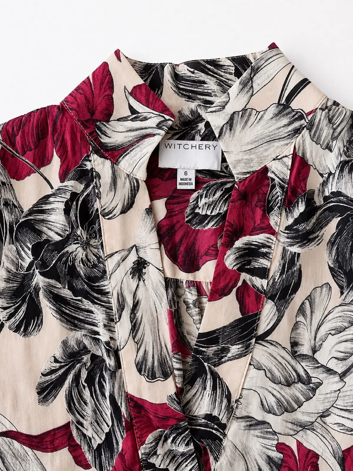 Witchery Floral Print Long Sleeve Blouse