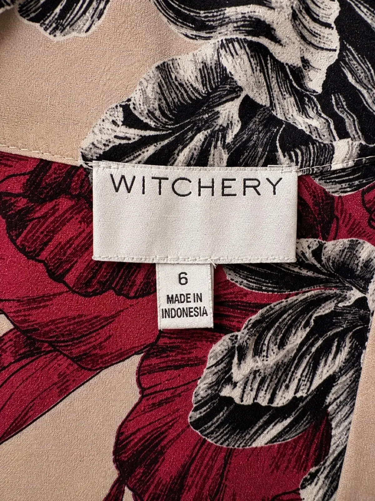 Witchery Floral Print Long Sleeve Blouse