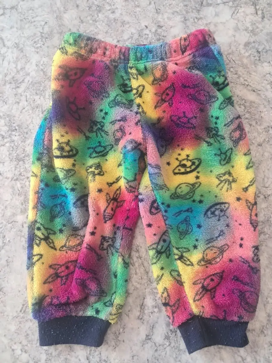 🚀 PRELOVED: Fleece Space-Themed Sleepwear Set – Approx. 12–14 kg Toddler