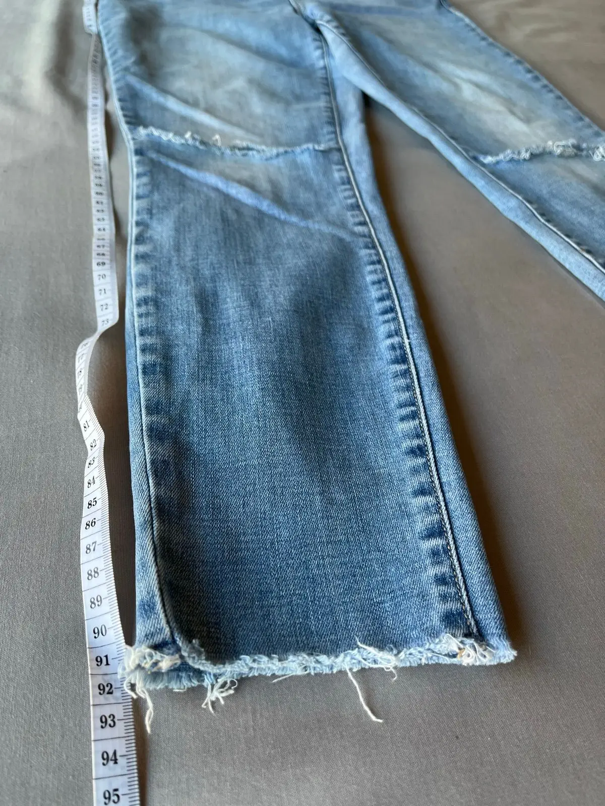 Witchery Light Wash Ripped Skinny Jeans